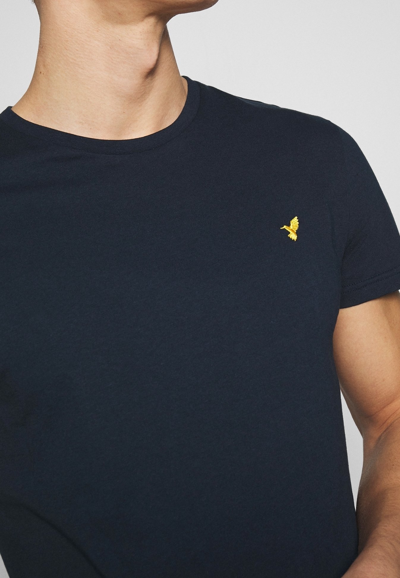 Camiseta básica Pier One - azul escuro