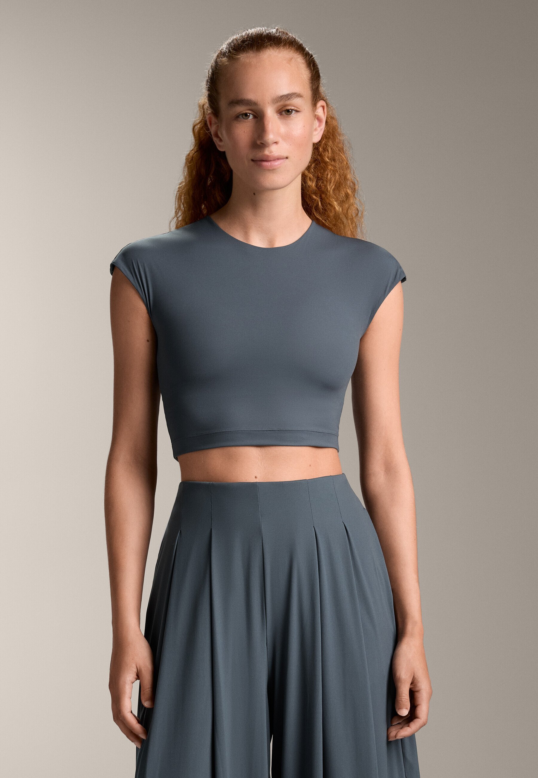 OYSHO LIGHT TOUCH - Sport T-shirt - roségoudkleurig