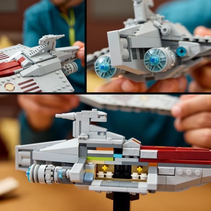 LEGO Star Wars 75404 Trasporto d'assalto di classe Acclamator - Kit modello per adulti