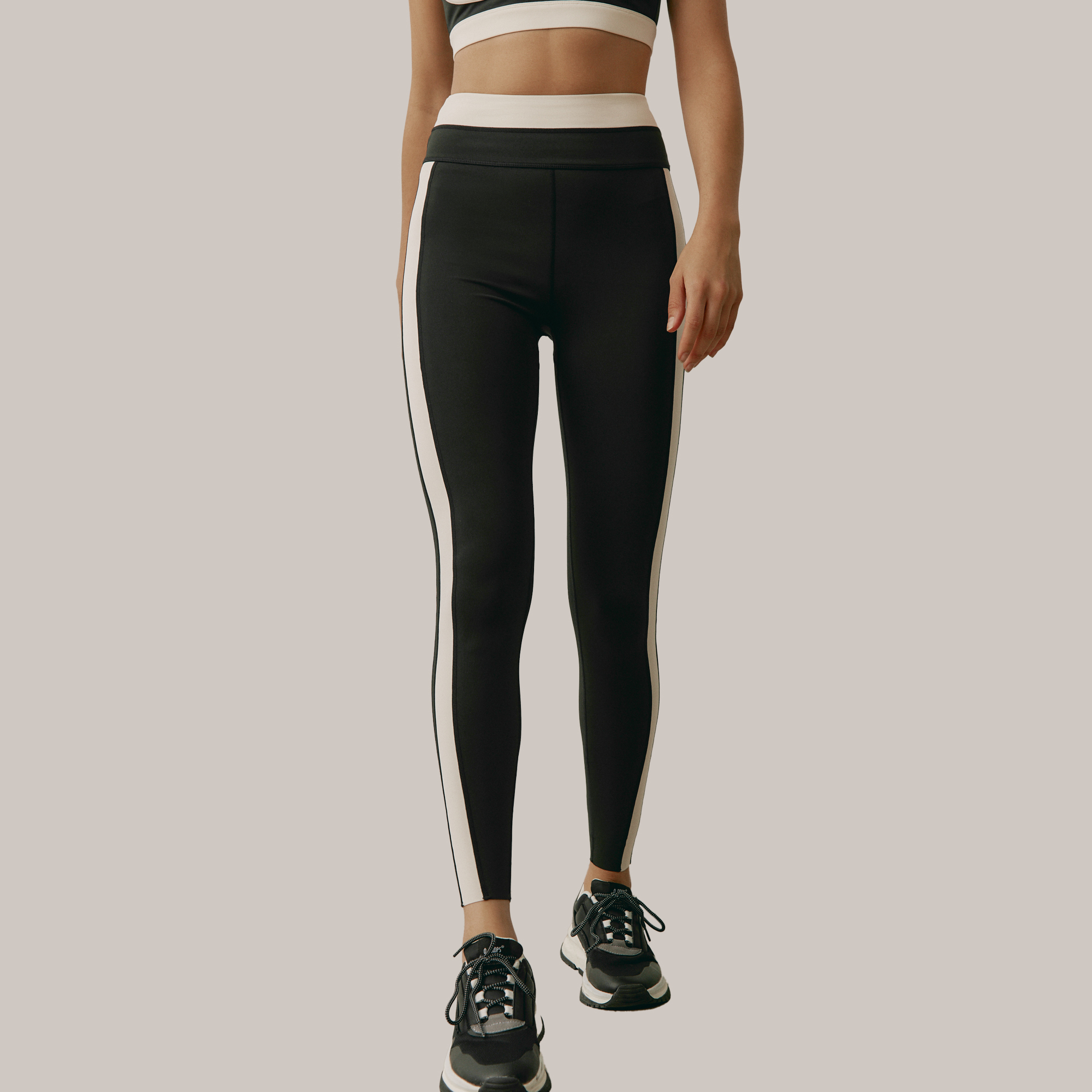  Conjunto Deportivo Black Limba Taijitu & Yinyang