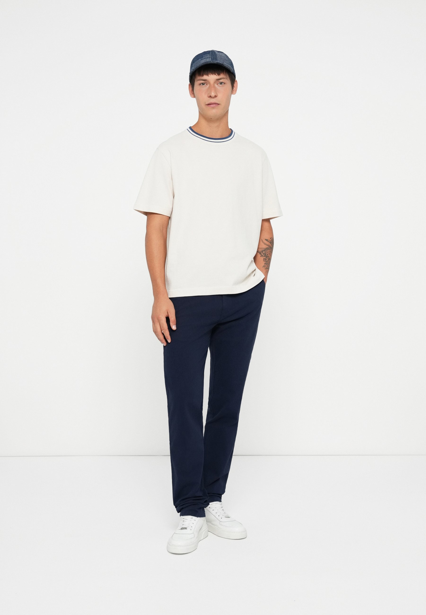 DOCKERS ULTIMATE - Chino's - Pembroke