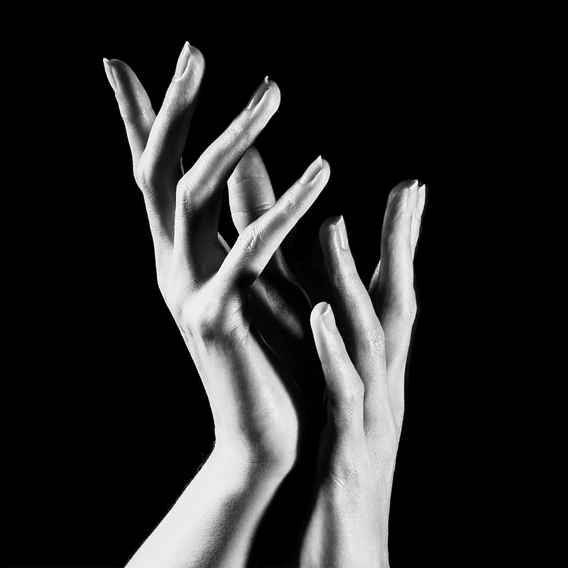 Sisley Sisleÿa L'Integral Anti-Aging Concentrate Hand Care verjongende handcrème tegen verkleuringen SPF 30