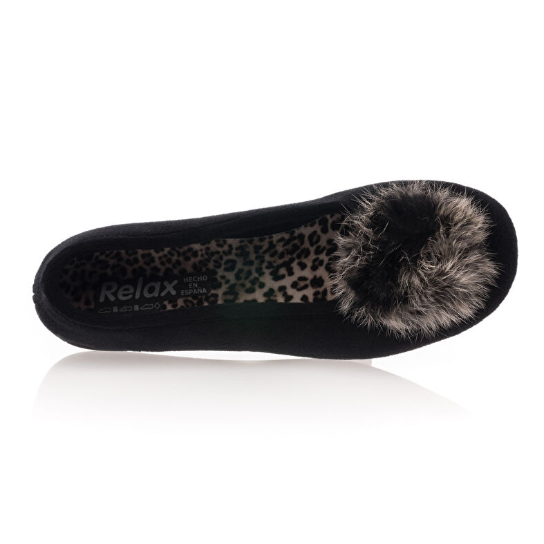 Pantuflas negras para mujer