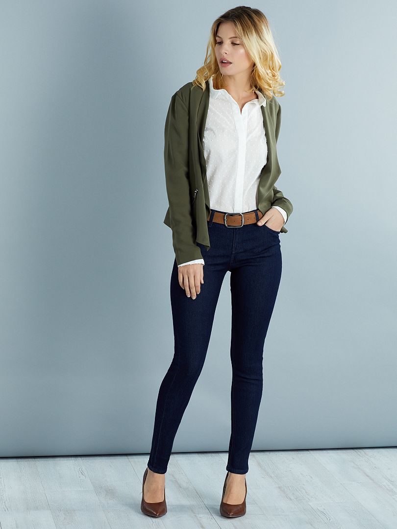 Calça jeans skinny elástica - feia