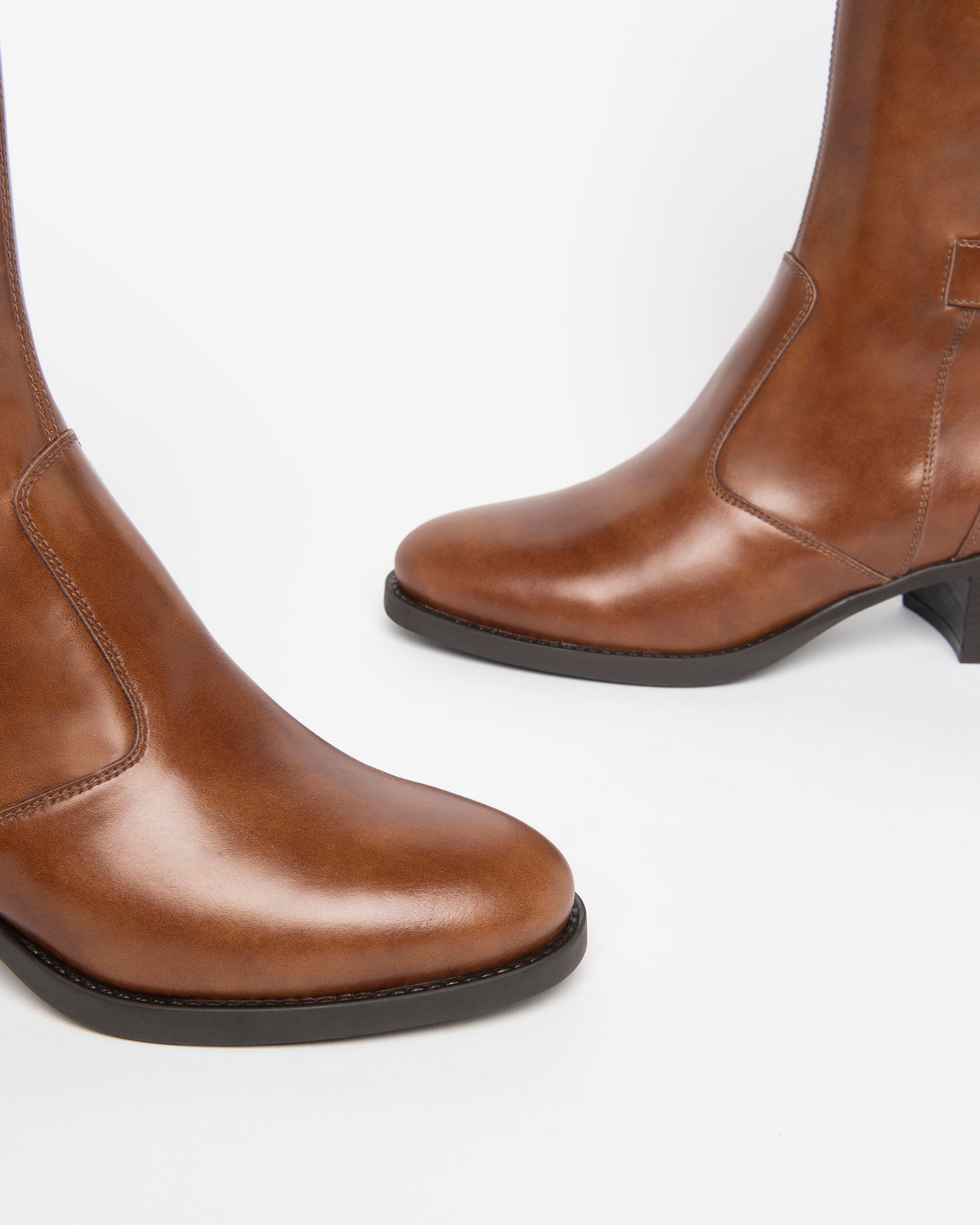  Damen-Lederstiefel
