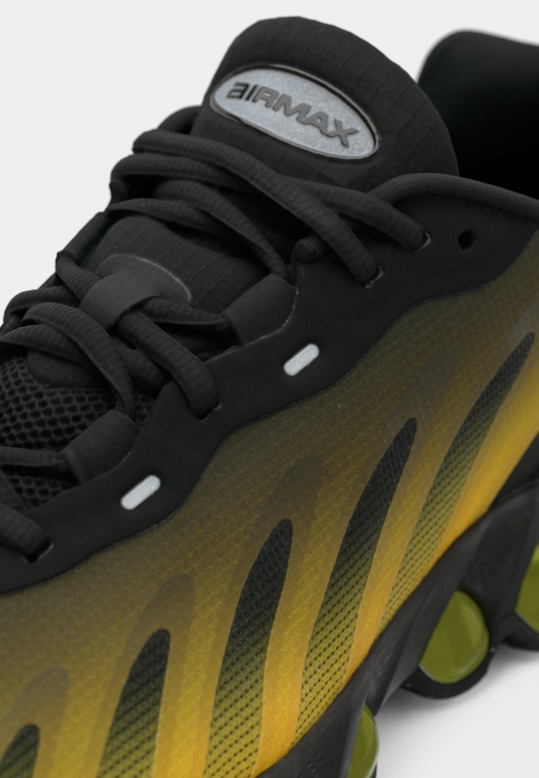 Nike Sportswear AIR MAX DN8 - Sneakers - zwart/chroom/varsity