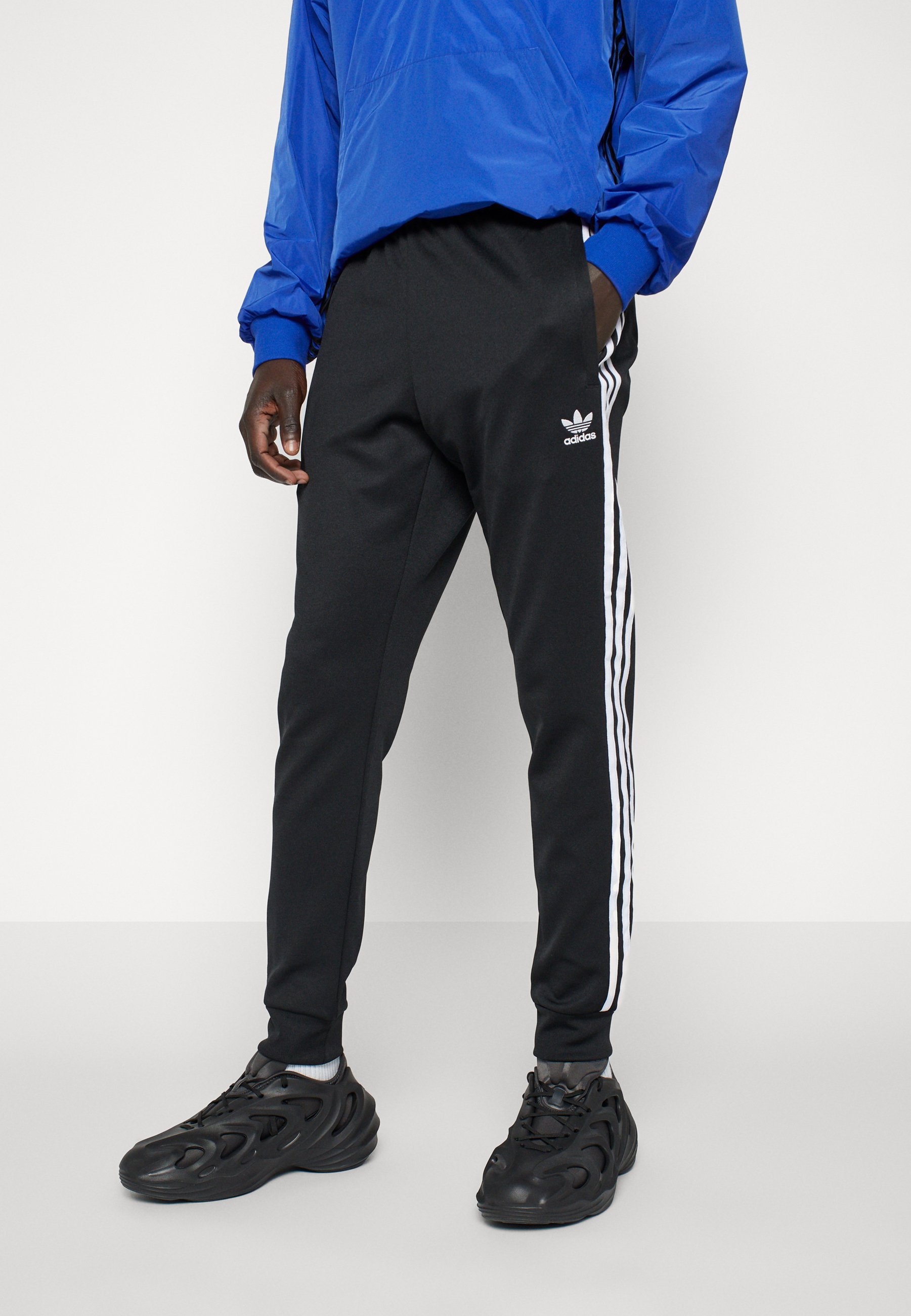 adidas Originals -verryttelyhousut