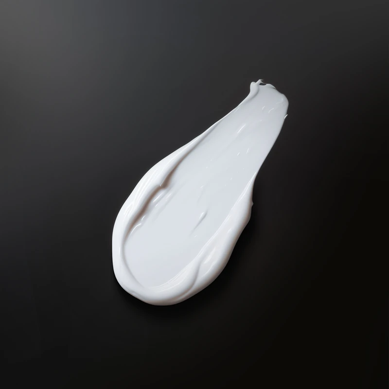 KORIKA Creme para Olhos Renovador Celular com Ginseng Coreano e Células-Tronco Marinhas