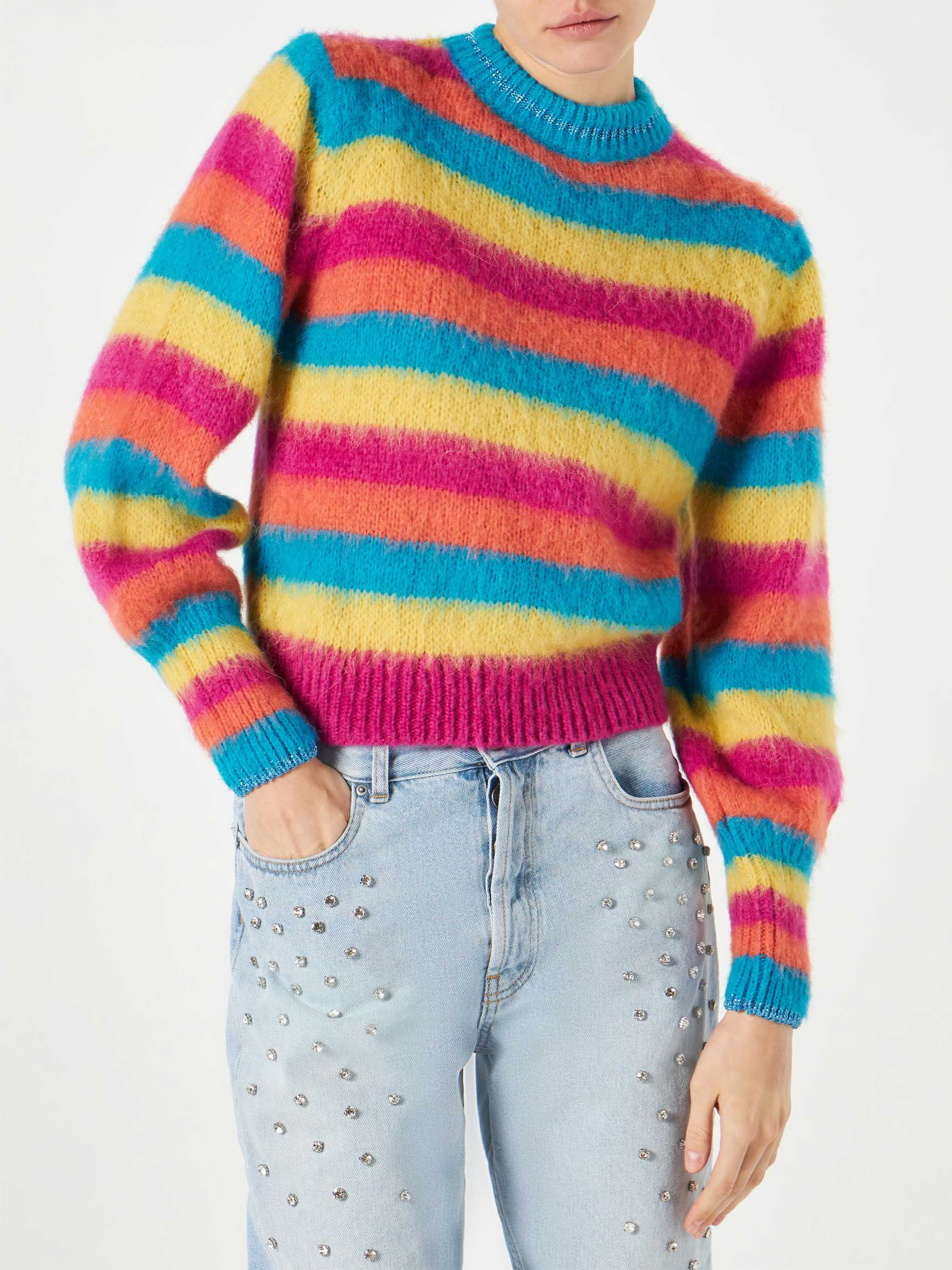 Maglione a righe in maglia garzata con maniche a sbuffo