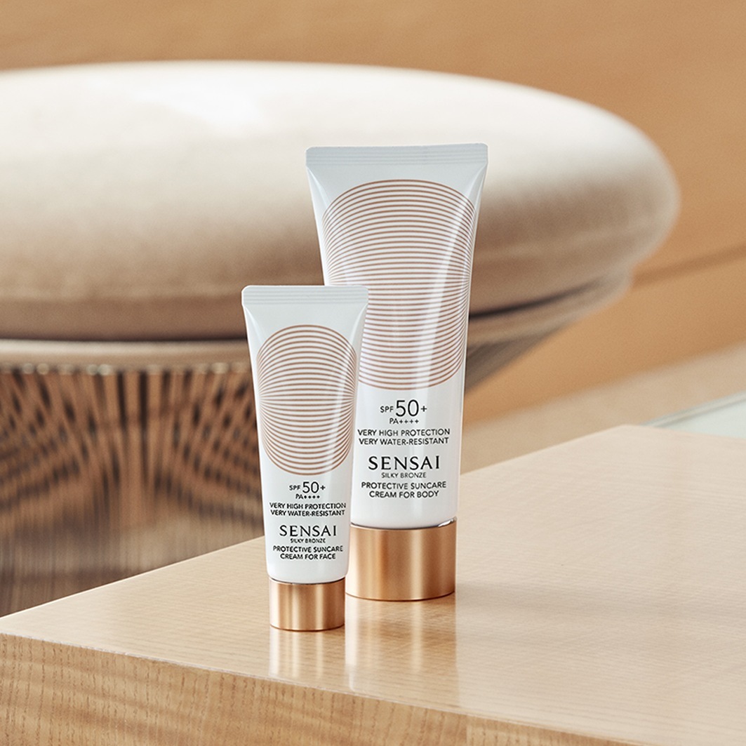 SENSAI saules aizsargkrēms SENSAI Silky Bronze ZĪDAINAIS BRONZES AIZSARGKRĒMS ĶERMENIM 50+ - 150 ml