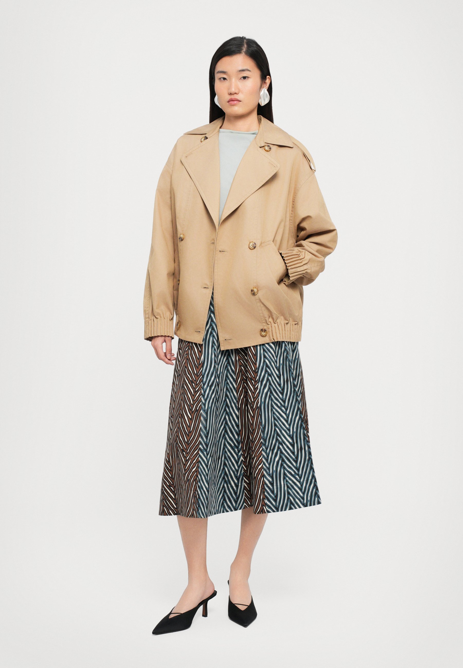 Diane von Furstenberg STEVIE PALTAS - Lengva striukė - chaki spalvos