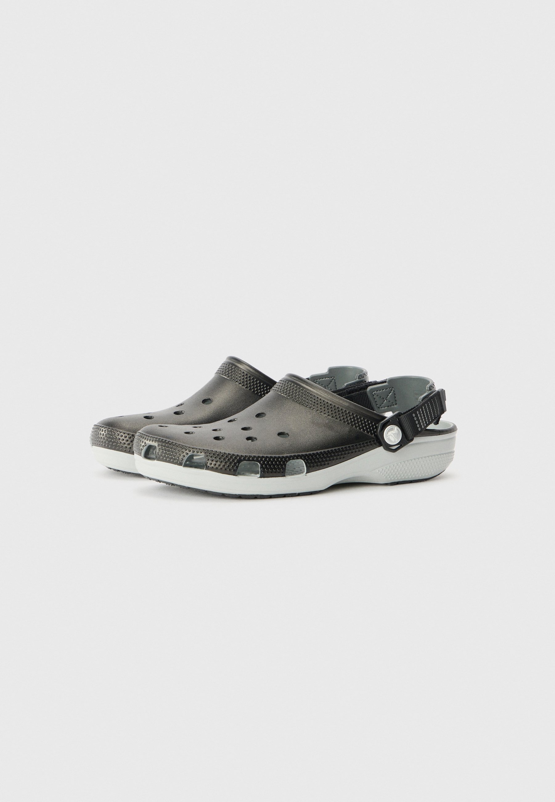 Crocs CLASSIC TURBO - Mules - noires