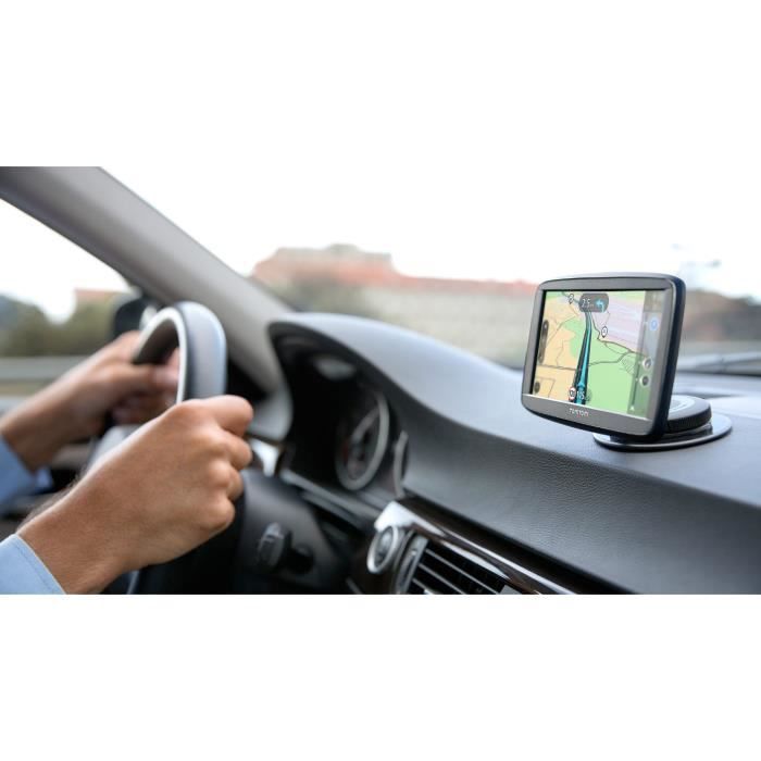 GPS TomTom VIA 52 - Europe 48 cartographie et trafic à vie