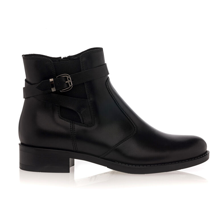 Schwarze Damenstiefel / Stiefeletten