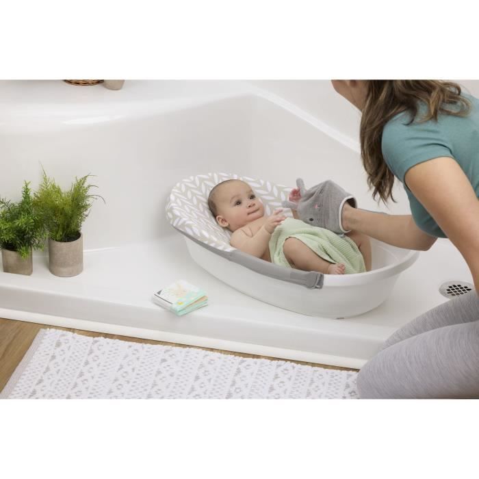 INGENUITY - Sylvi Babybadekar - Konvertibel hængekøje til spædbørn op til 6 måneder, vaskeklud og babybadebog inkluderet 24M+