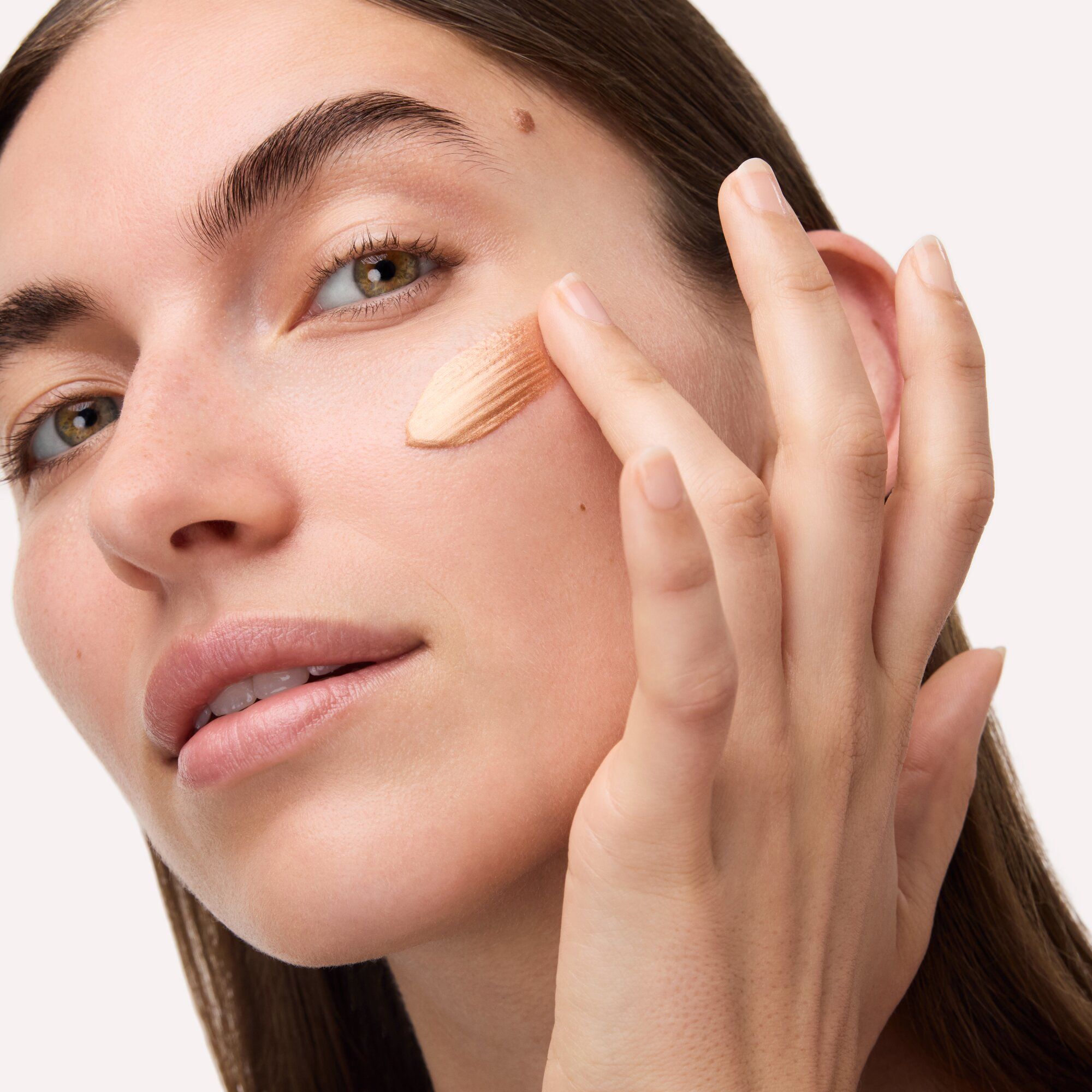 Grip Bronze Glow прајмер Прајмери и подлоге за шминку