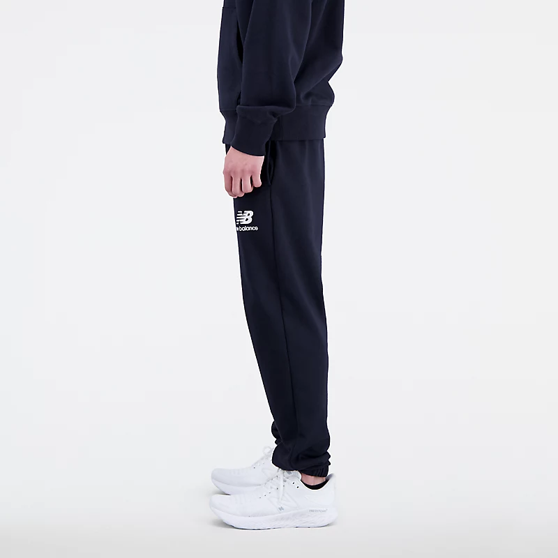 Essentials Stacked Logo French Terry joggingbroek voor heren - ZWART