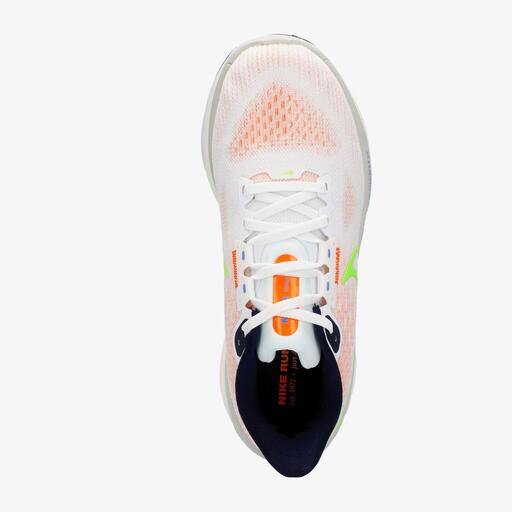  Nike Vomero 17