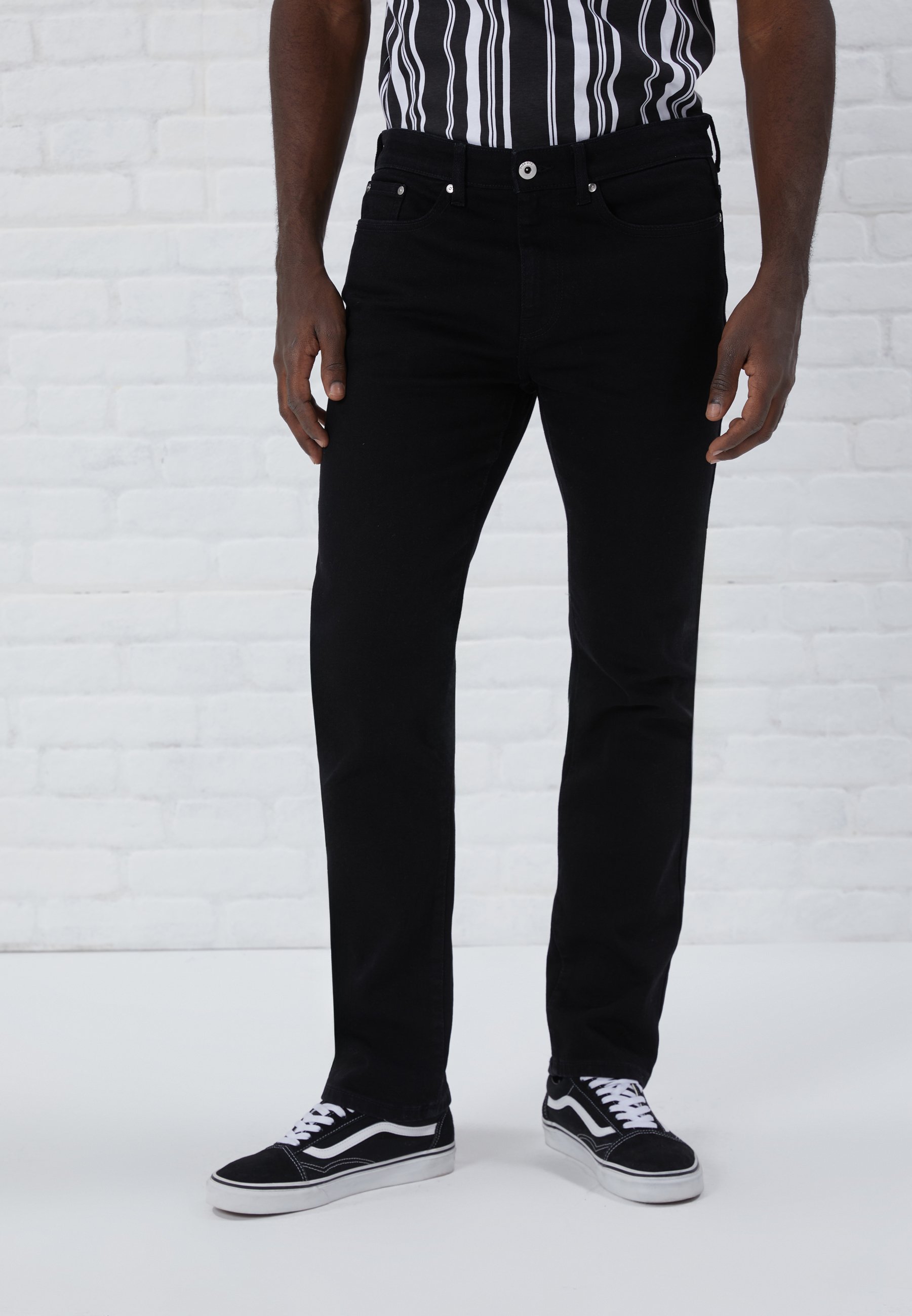 Pier One jeans met rechte pijpen - zwarte denim