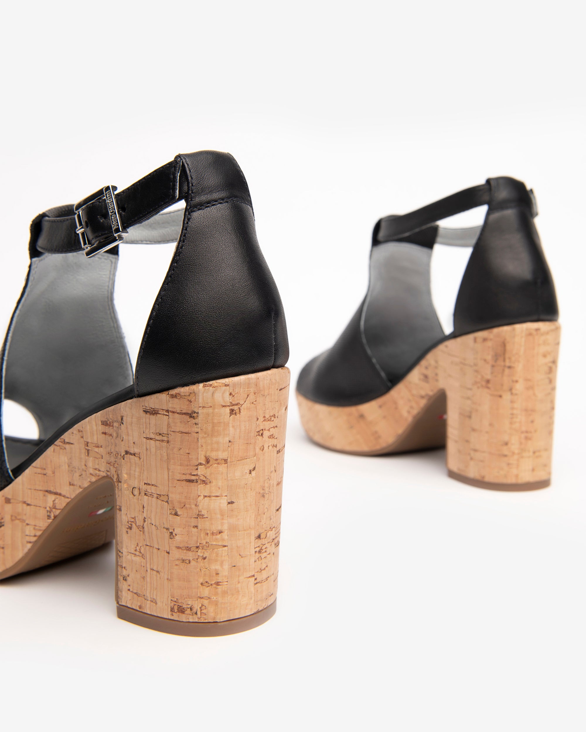  Damen-Ledersandalen
