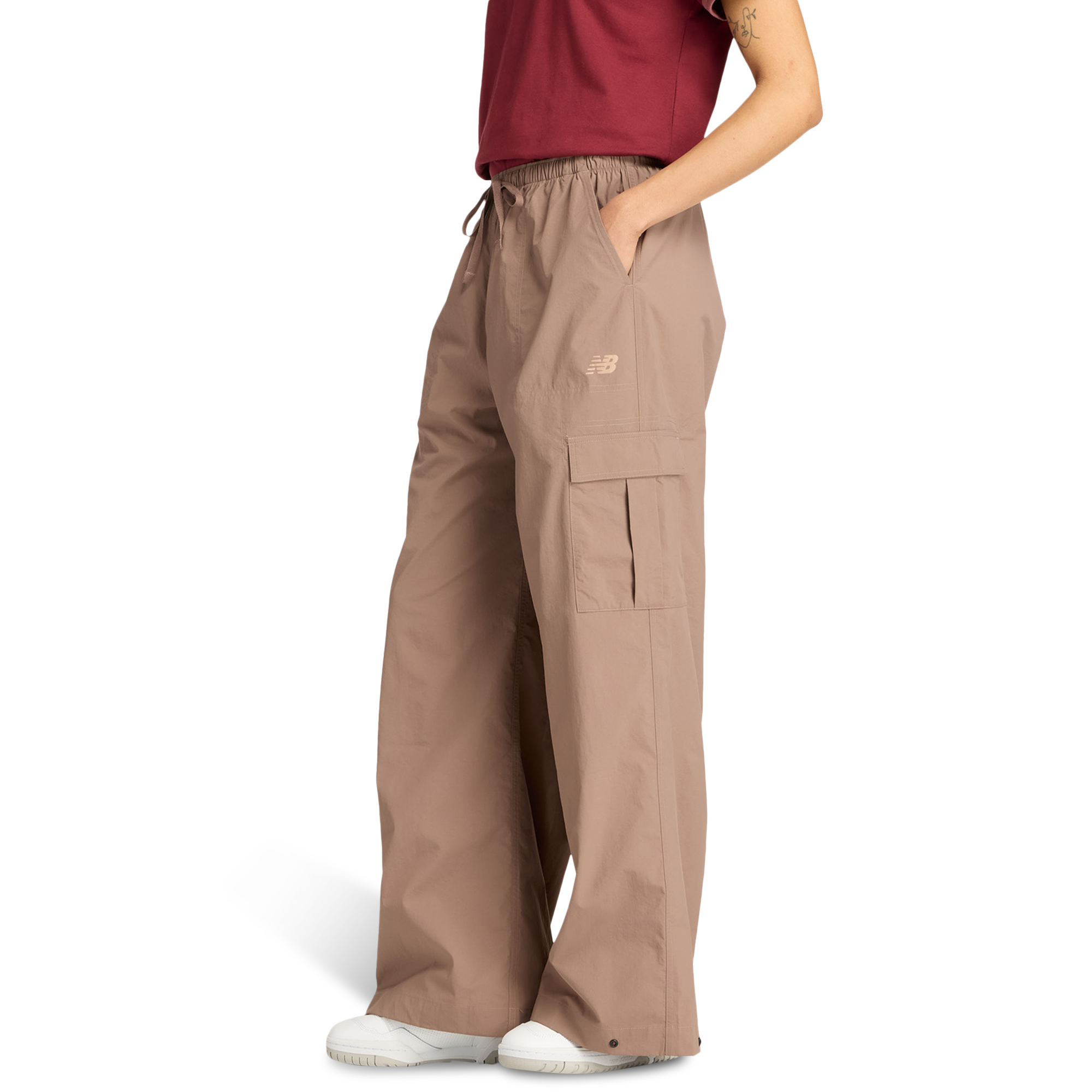 New Balancen kudotut cargo-housut
