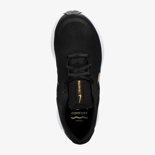  Nike Revolution 7