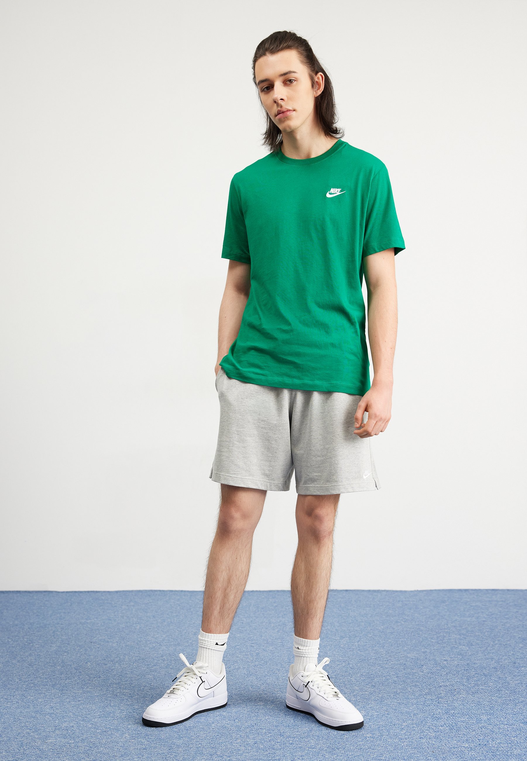 Teplákové nohavice Nike Sportswear