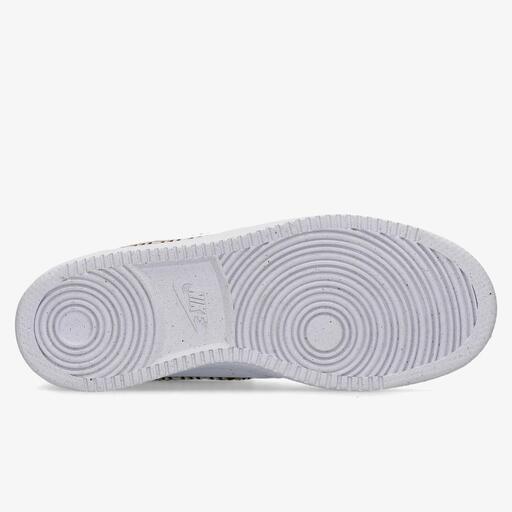  Nike Court Vision