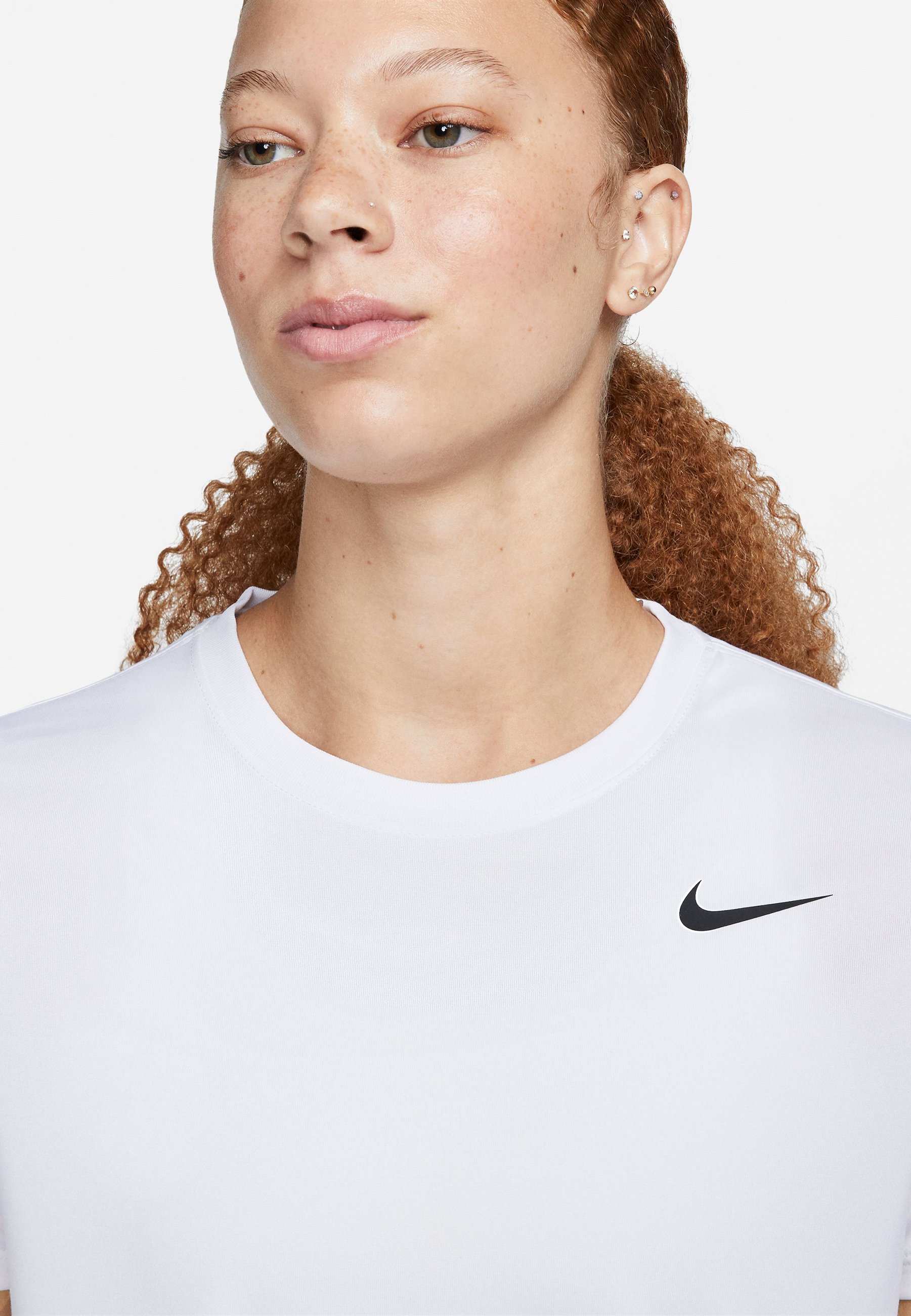 Nike Performance TEE - Sportovní tričko - bílá/černá