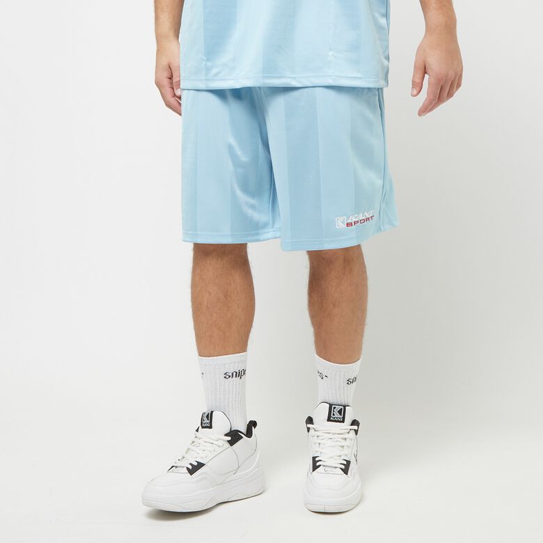 Sportliche Shorts mit Schattenstreifen