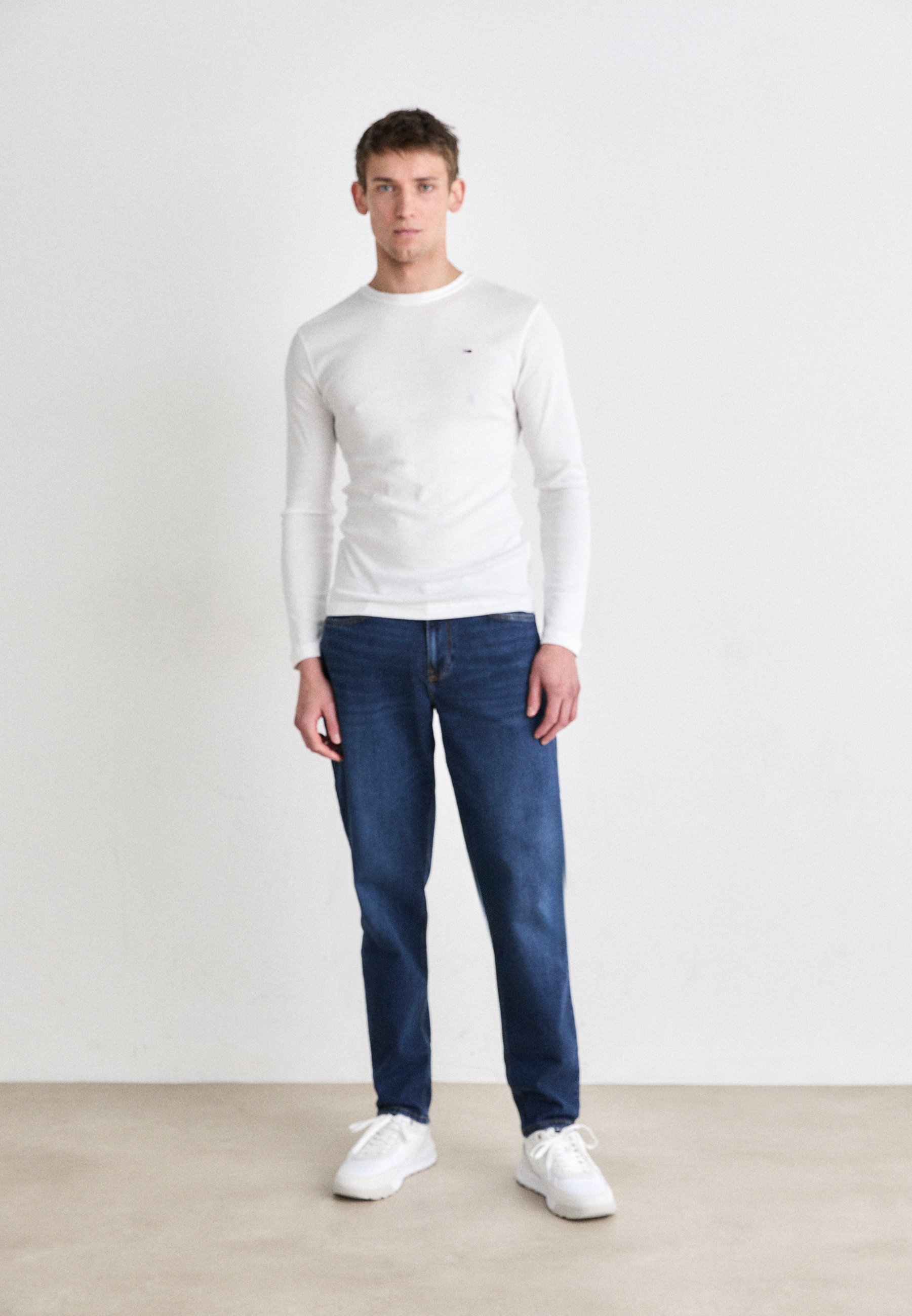 Tommy Hilfiger CORE HARLEM - Jean droit - bleu roi