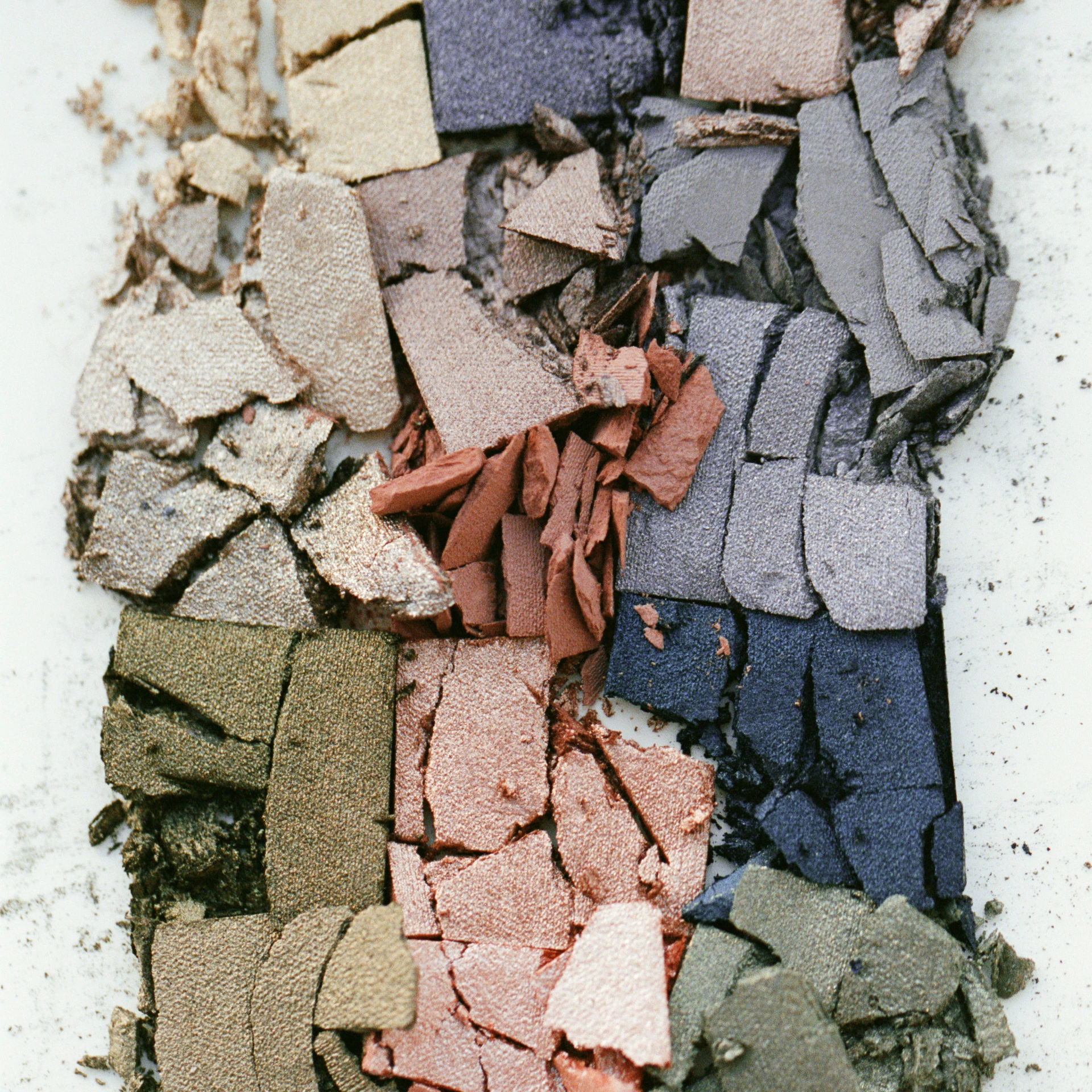 Paleta sjenila za oči Mineralscape - BYREDO