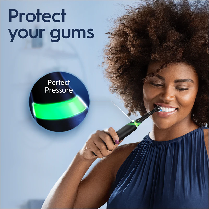 Elektrický zubní kartáček Oral-B iO White Clean s nabíjecím pouzdrem