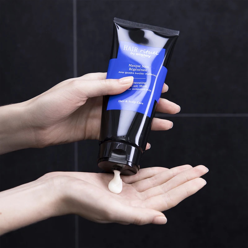 „Hair Rituel by Sisley Regenerating Hair Care Mask“ – regeneruojanti kaukė pažeistiems plaukams