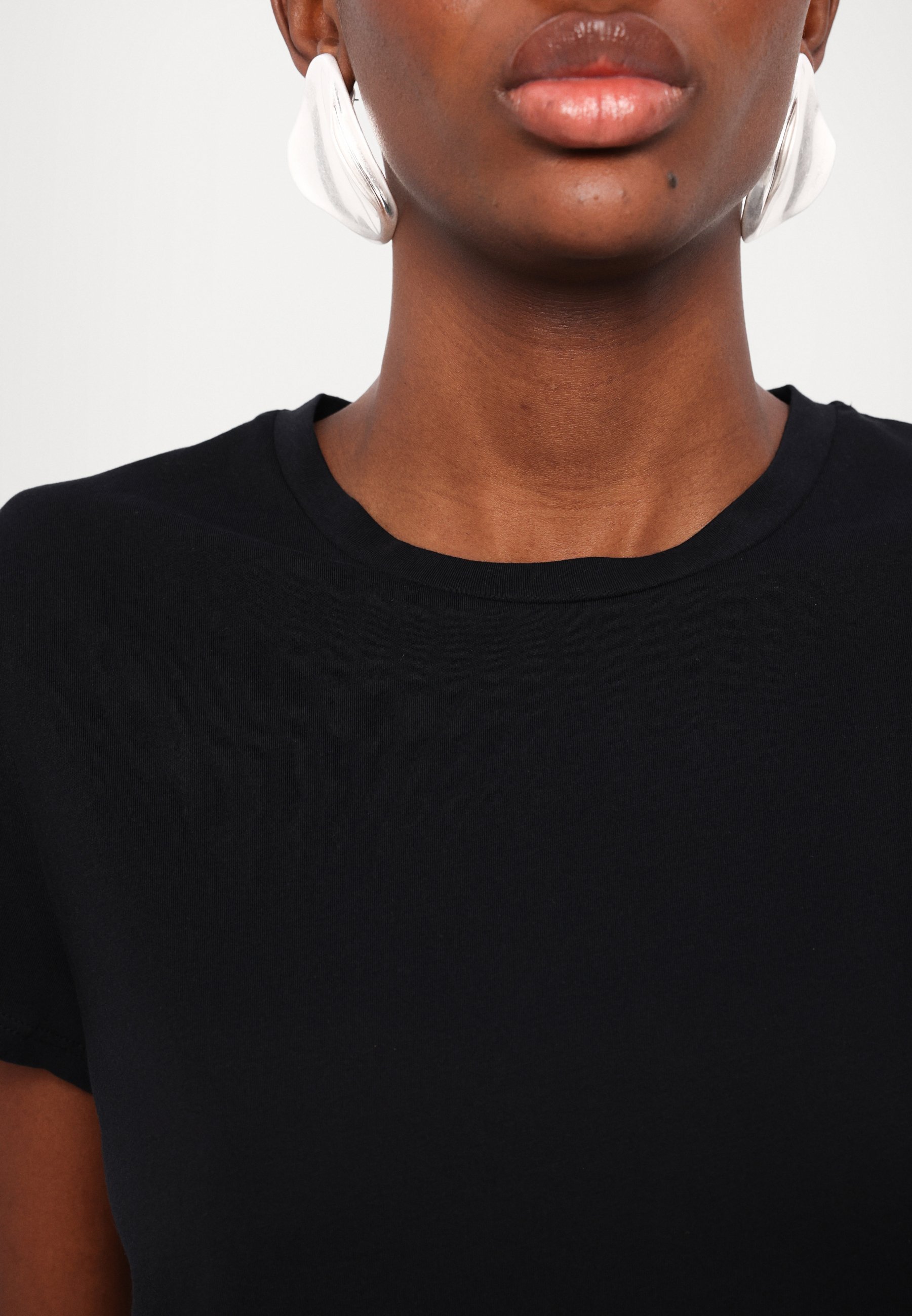 Filippa K SOFT TEE - T-shirt basic - nera