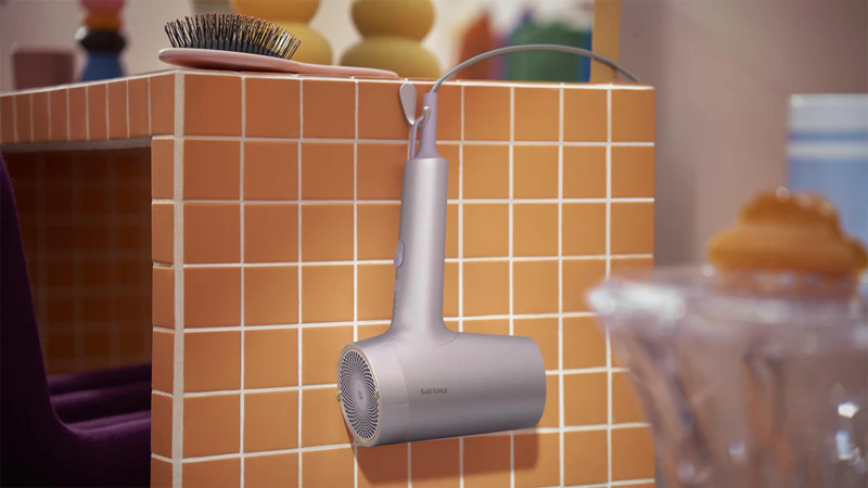 Secador de cabelo Philips 7000 ThermoShield Advanced BHD723/10