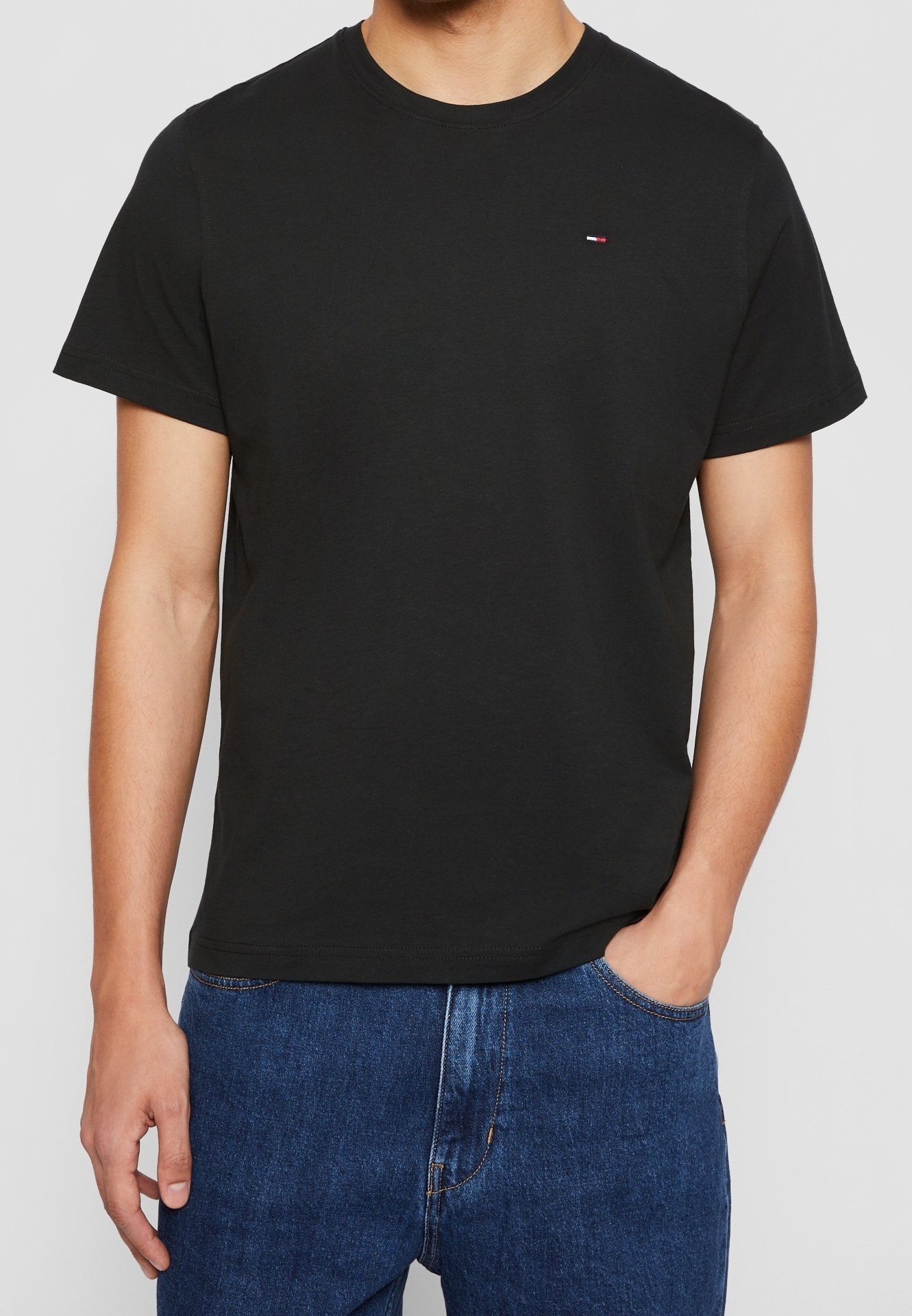 Tommy Jeans Basic T-skjorte - svart