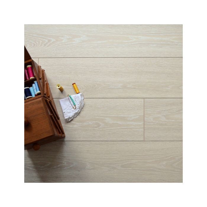 KronoSwiss Noblesse V4 Laminate Flooring - Strasbourg Oak 5G - Pack of 2.131 m²