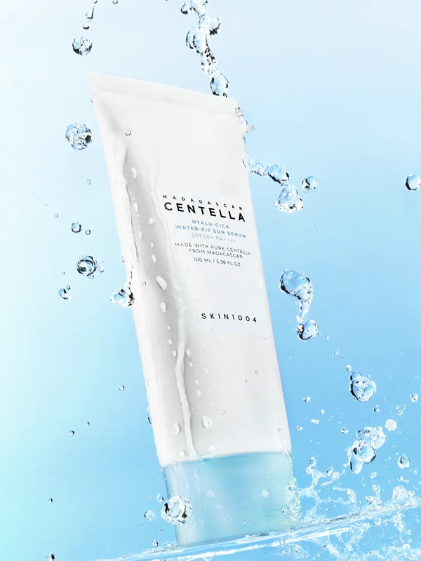 SKIN1004 Madagascar Centella Hyalu-Cica Water-Fit Sun Serum заштитни серум са хидратантним ефектом