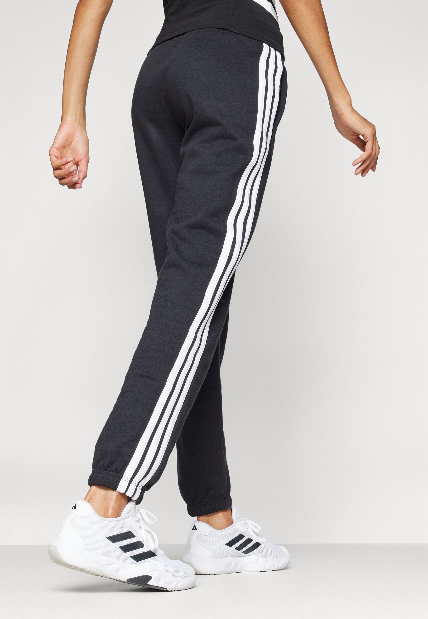 adidas Sportswear trainingsbroek - zwart/wit