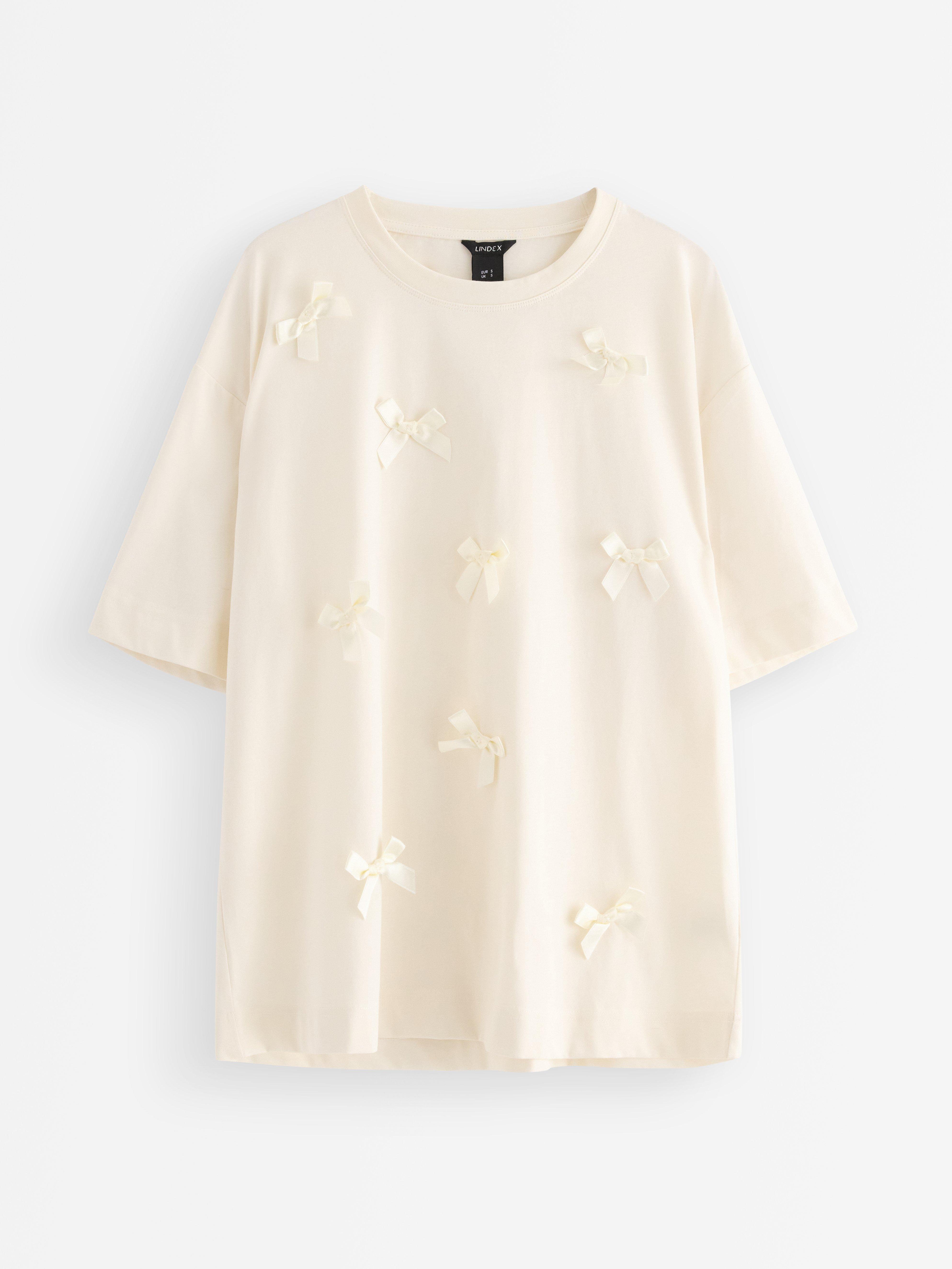 T-shirt med rosetter Light White