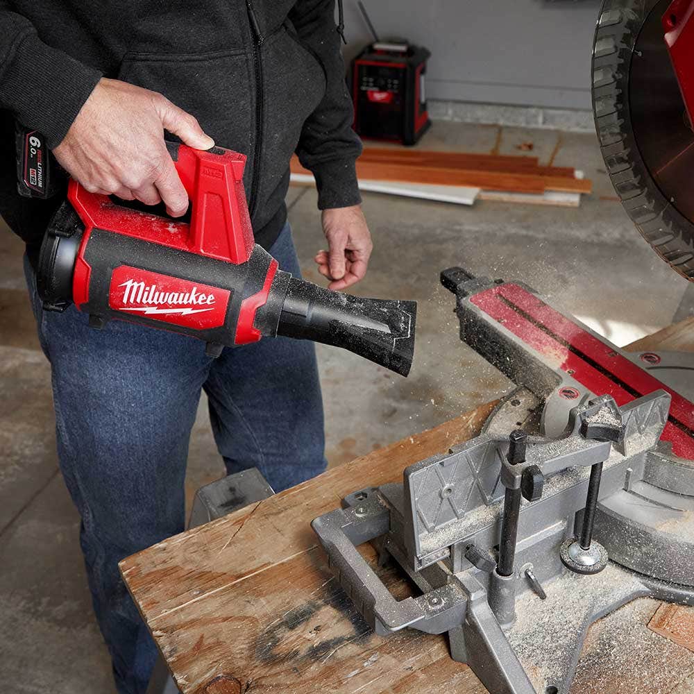Soprador compacto MILWAUKEE 12V Skin M12BBL-0