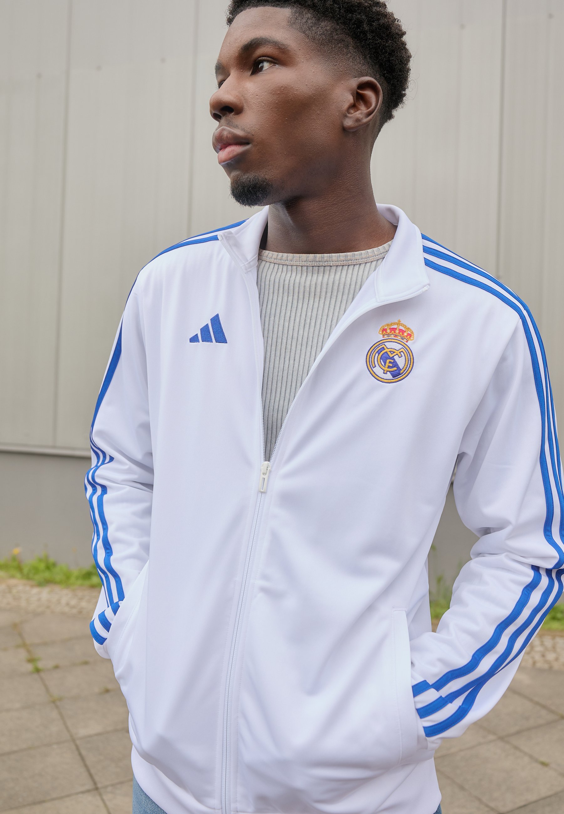 adidas Performance REAL MADRID DNA TRACK TOP - Odzież klubowa - biały