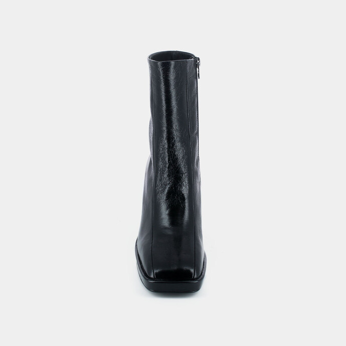 Bottines à talons hauts  en cuir vieilli noir
