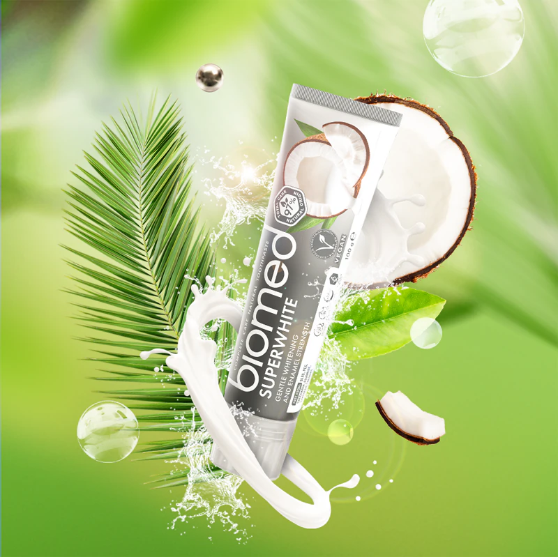 Pasta de dentes fortalecedora Biomed Superwhite com óleo de coco.
