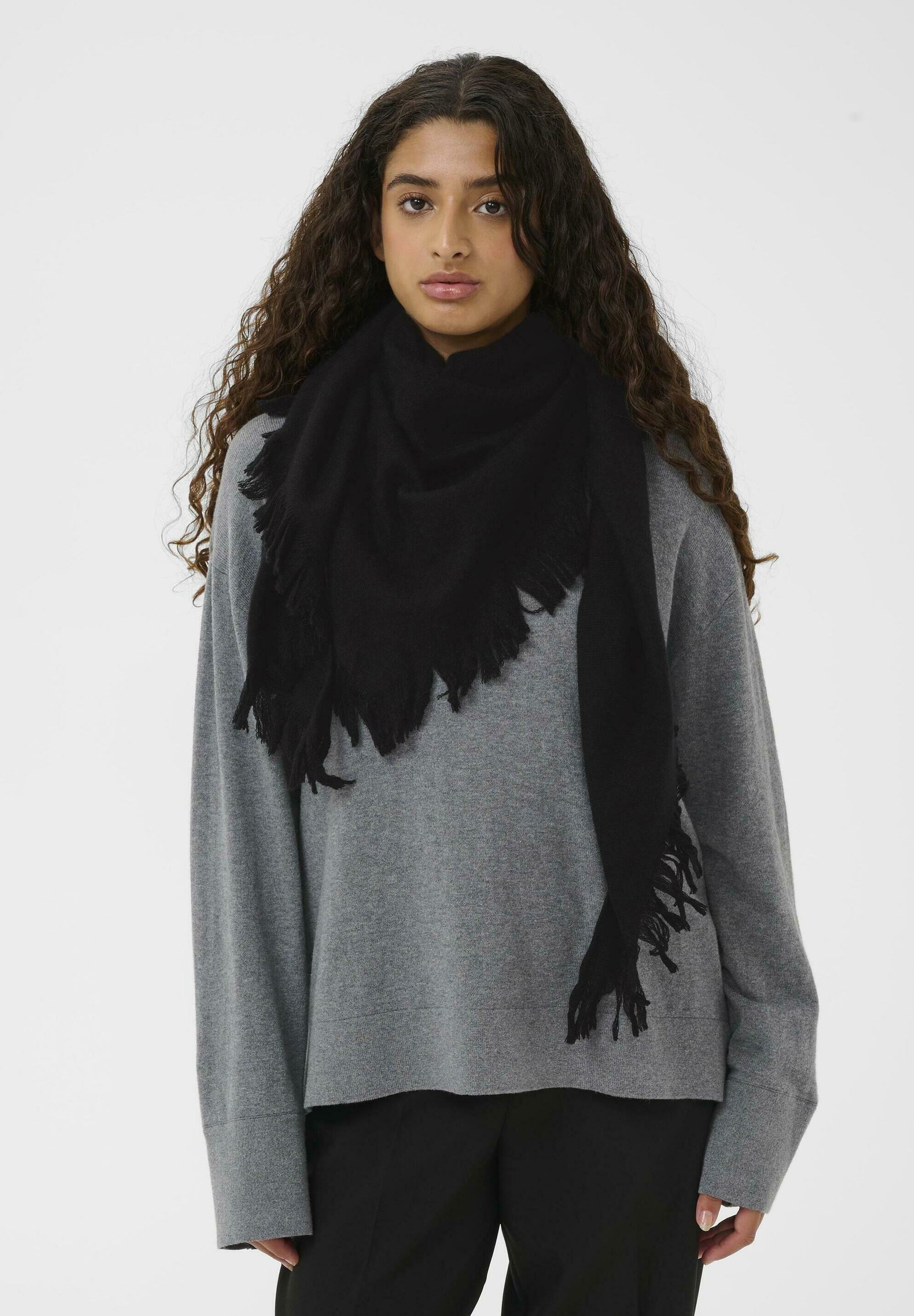 Immerso nel lusso BESINAH - Foulard - nero