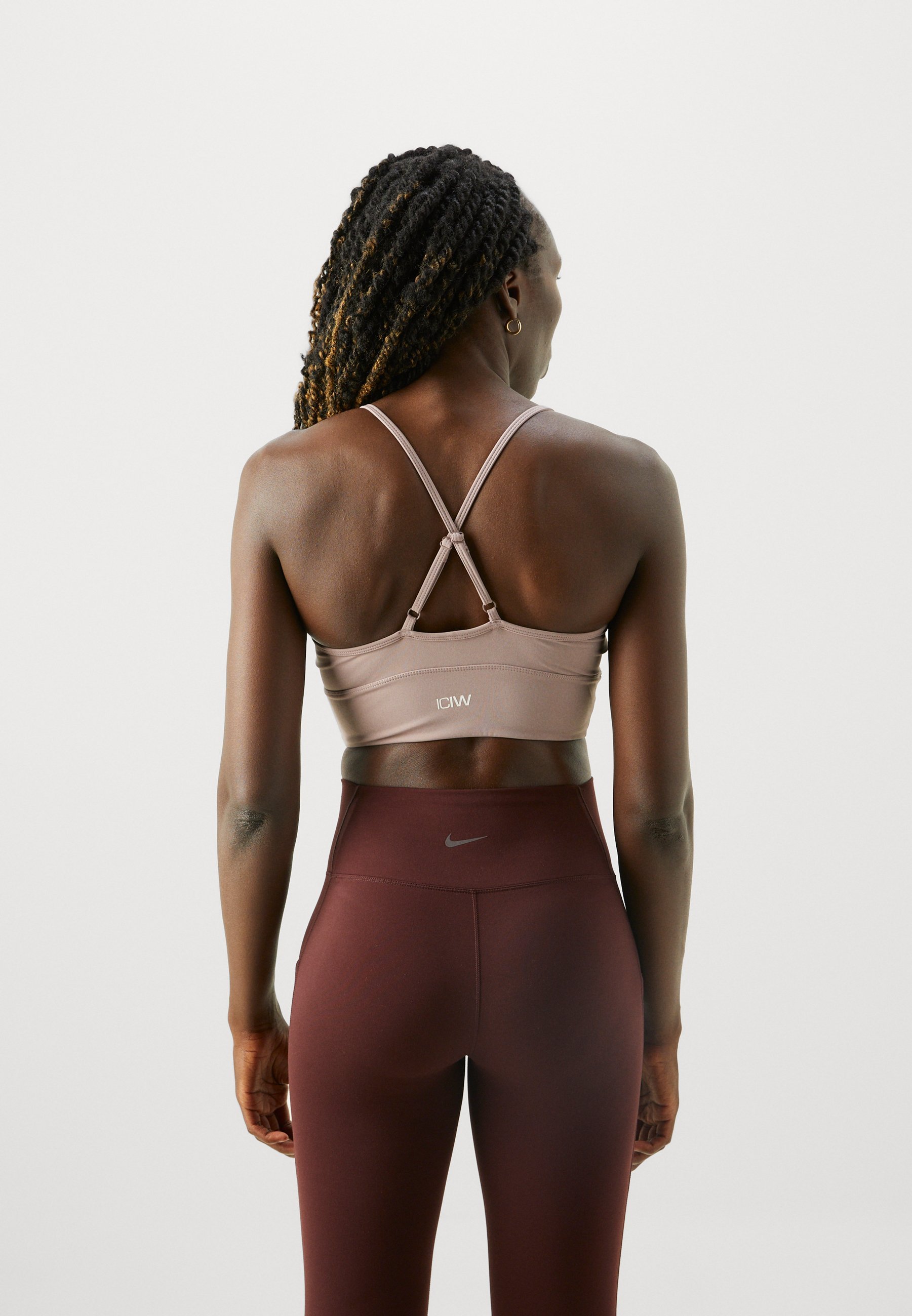 ICANIWILL NIMBLE ADJUSTABLE STRAPPY BRA - Light support sports bra - dusty mauve