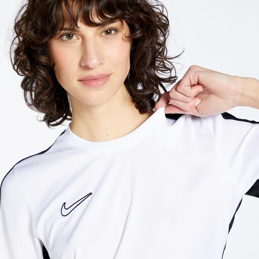 Nike Acd23