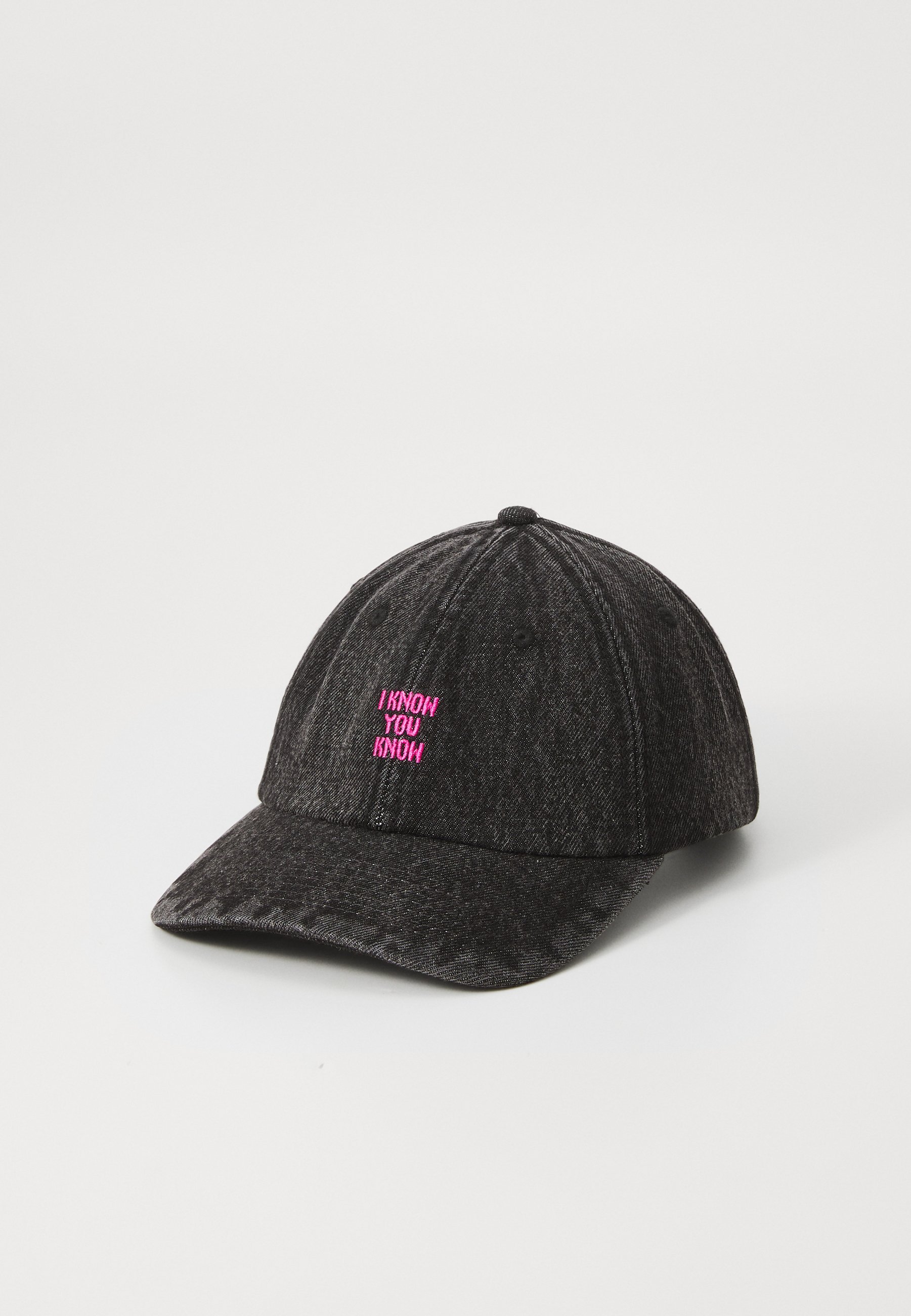 Levi's® PRIDE ESSENTIAL UNISEX - Cappellino - nero classico