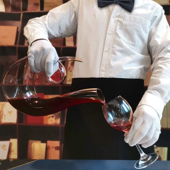 Carafe à décanter en forme de cygne - DOK - Verre soufflé à la main - Sans plomb - 1,2L - Brosse de nettoyage incluse